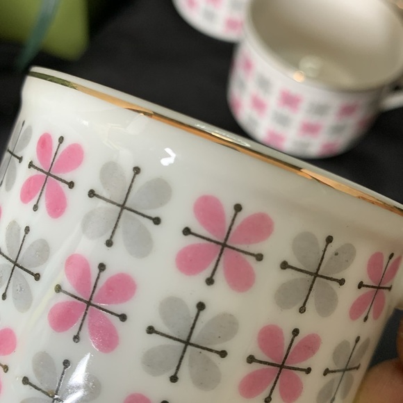 Set of 4 Rossini Ceramic gray, pink, black and white Tea cups - Picture 8 of 12